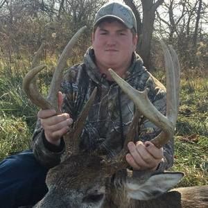 Meet your Posher, Hunter